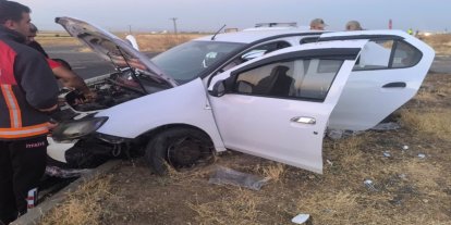 Mardin’de kontrolden çıkan otomobil refüje çıktı: 4 yaralı