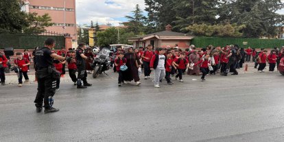 Konya’da okul çıkışlarında zabıtadan güvenli geçiş uygulaması