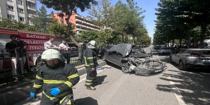 Kontrolden çıkan otomobil takla attı