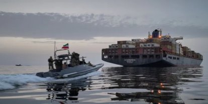 İran'dan Hürmüz Boğazı'nda yeni adım: Kurallara uymayan gemilere yüzde 20 ceza