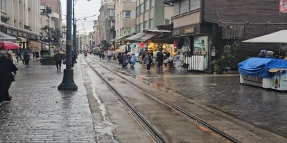 Bursa’da sağanak etkili oluyor: Sıcaklıklar düştü