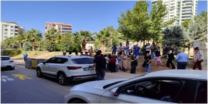 Şanlıurfa'da deprem tedirginliği: Vatandaşlar açık alanlara çıktı