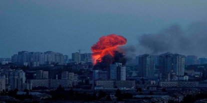 Rusya’dan Ukrayna’ya gece bombardımanı