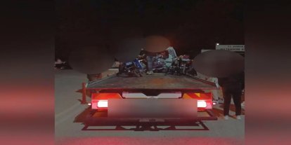 Burdur’da abartı egzoz kullanan motosiklete cezai işlem