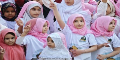 Şanlıurfa'da çocuklar "Hayat Namazla Güzeldir" etkinliğinde buluştu
