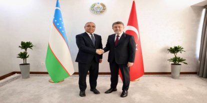 Bakan Yumaklı, Özbek mevkidaşı Abdurakhmonov ile görüştü