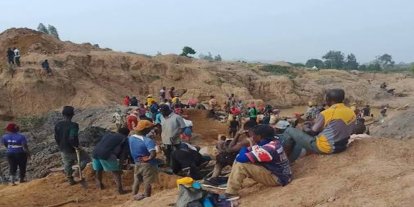 Nijerya’da maden sahasına silahlı saldırıda 5 kişi hayatını kaybetti