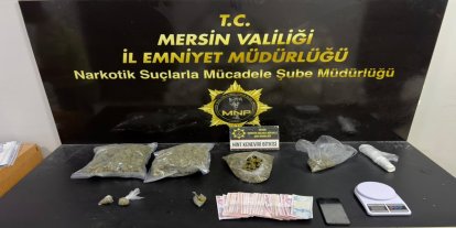 Mersin'de sokak satıcılarına operasyon: 4 tutuklama