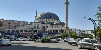 Camiler, kadın ve engellilerin ibadet edebileceği şekilde dizayn edilmeli