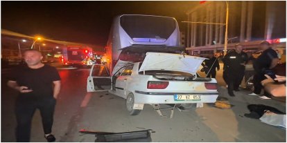 Malatya'da otomobil ile yolcu otobüsü çarpıştı: 3 yaralı