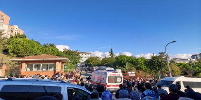 Kayaşehir'deki imam hatip ortaokulunda bıçaklı saldırı: 4 öğrenci yaralı