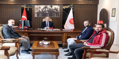 Elazığ Peygamber Sevdalıları Derneği, İl Müftüsü Bingöl'ü ziyaret etti