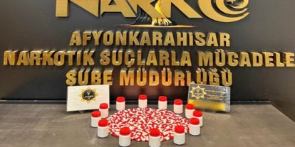 Afyonkarahisar'da 594 sentetik ecza ele geçirildi: 2 şüpheli tutuklandı