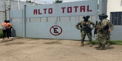 Meksika'da mahkumlar arasında kavga: 10 ölü