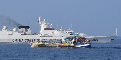 Çin ile Filipinler arasında "deniz sahası ihlali" gerginliği