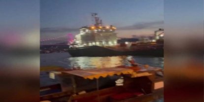 İstanbul Boğazı'nda gemi trafiği çift yönlü durduruldu