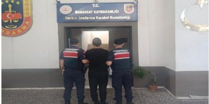 Antalya’da araması bulunan 594 kişi yakalandı