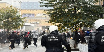 Belçika'da bütçe kesintilerine karşı düzenlenen protestolar büyüyor