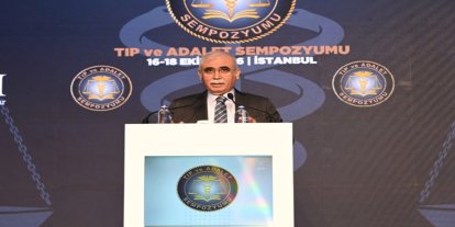 AYM Başkanı Özkaya: Tıp ve hukuk insan değerini koruma ortak amacında buluşuyor