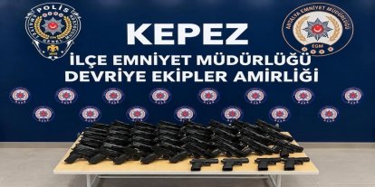 Antalya’da kaçak silah operasyonu
