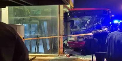 Ankara'da EGO otobüsü üst geçidin ayağına çarptı: 24 yaralı