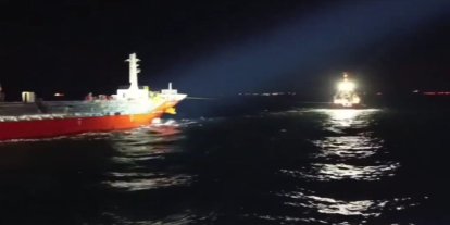 Çanakkale Boğazı’nda makine arızası yapan kimyasal tanker kurtarıldı