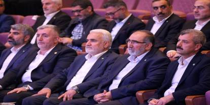 HÜDA PAR Diyarbakır 5'inci Olağan İl Kongresi'ni gerçekleştirdi