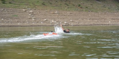 Bursa’da insansız cankurtaran aracı test edildi
