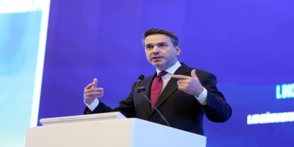 Bakan Bayraktar: Altyapımızda yaklaşık 100 milyar dolarlık yatırım öngörüyoruz