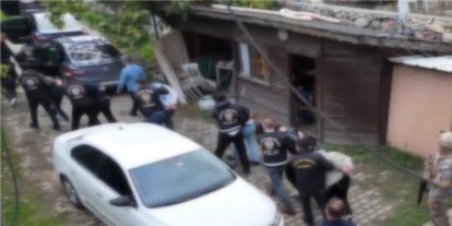 İstanbul’da suç örgütüne yönelik operasyonda 15 şüpheli yakalandı