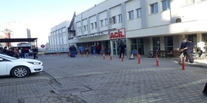 Siirt-Kurtalan yolunda otomobil takla attı: 2 yaralı