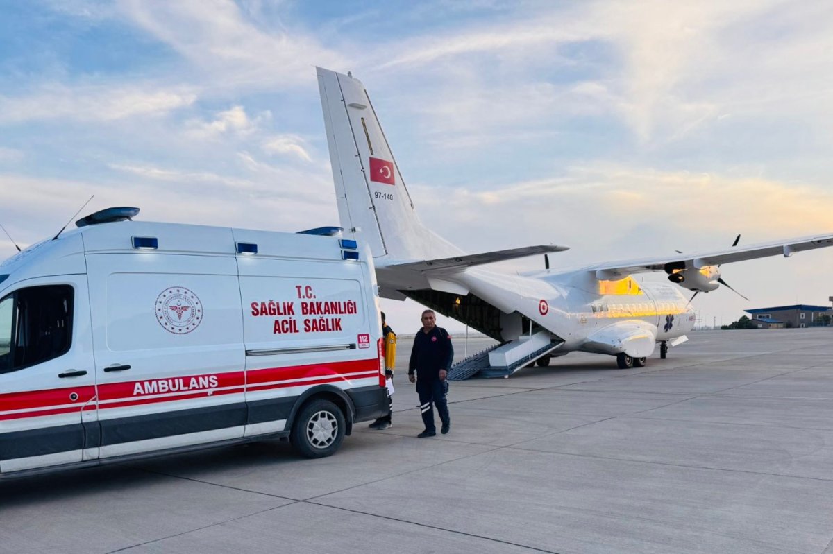 Mardin’de ambulans uçak 6 aylık Delal bebek için havalandı