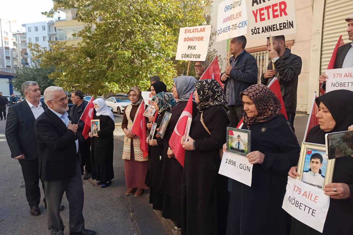 Yapıcıoğlu: Çözüm sürecinde samimiyseniz evlat nöbetindeki ailelerin çocuklarını teslim edin