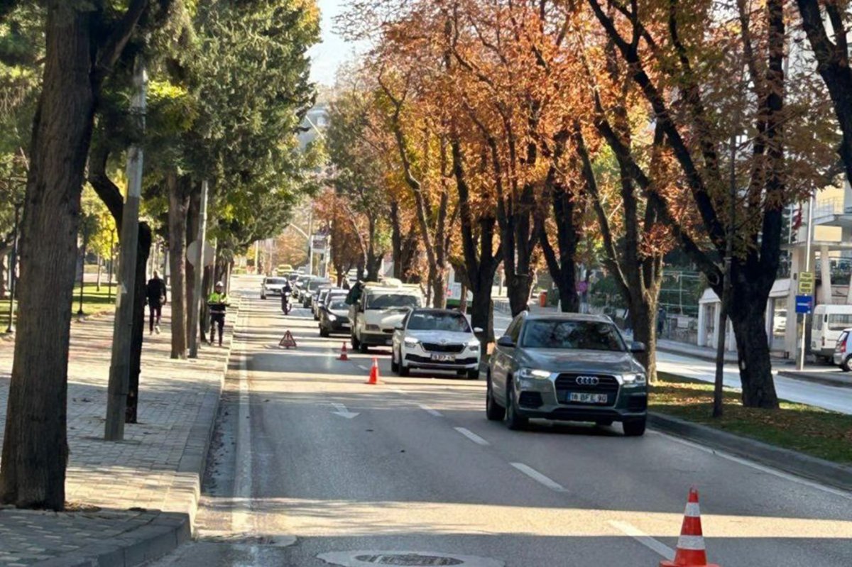 Bursa'da trafik denetimlerinde 9 bin araç sürücüsüne ceza kesildi