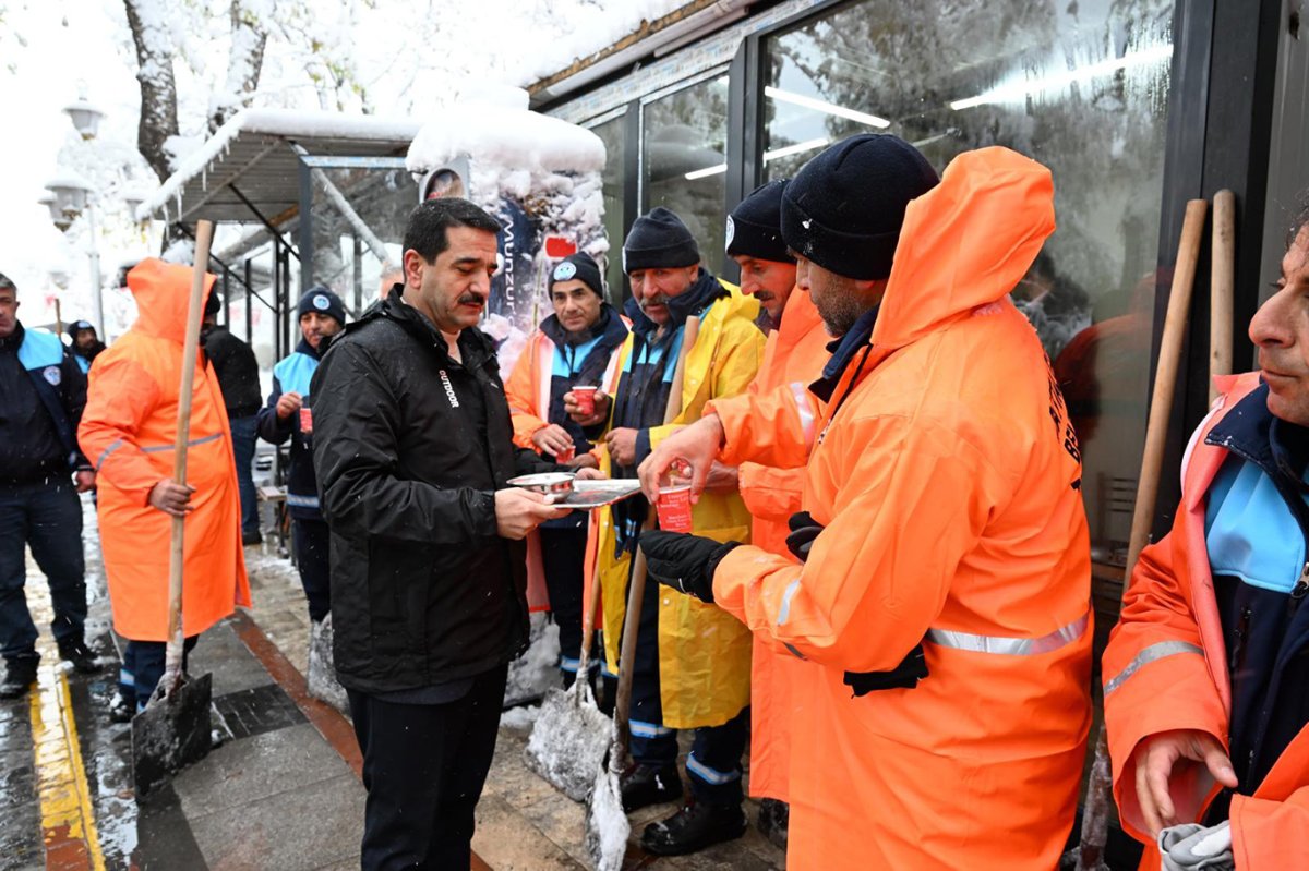 Battalgazi Belediye başkanı Taşkın: Bereketle gelen kar, titizlikle temizleniyor