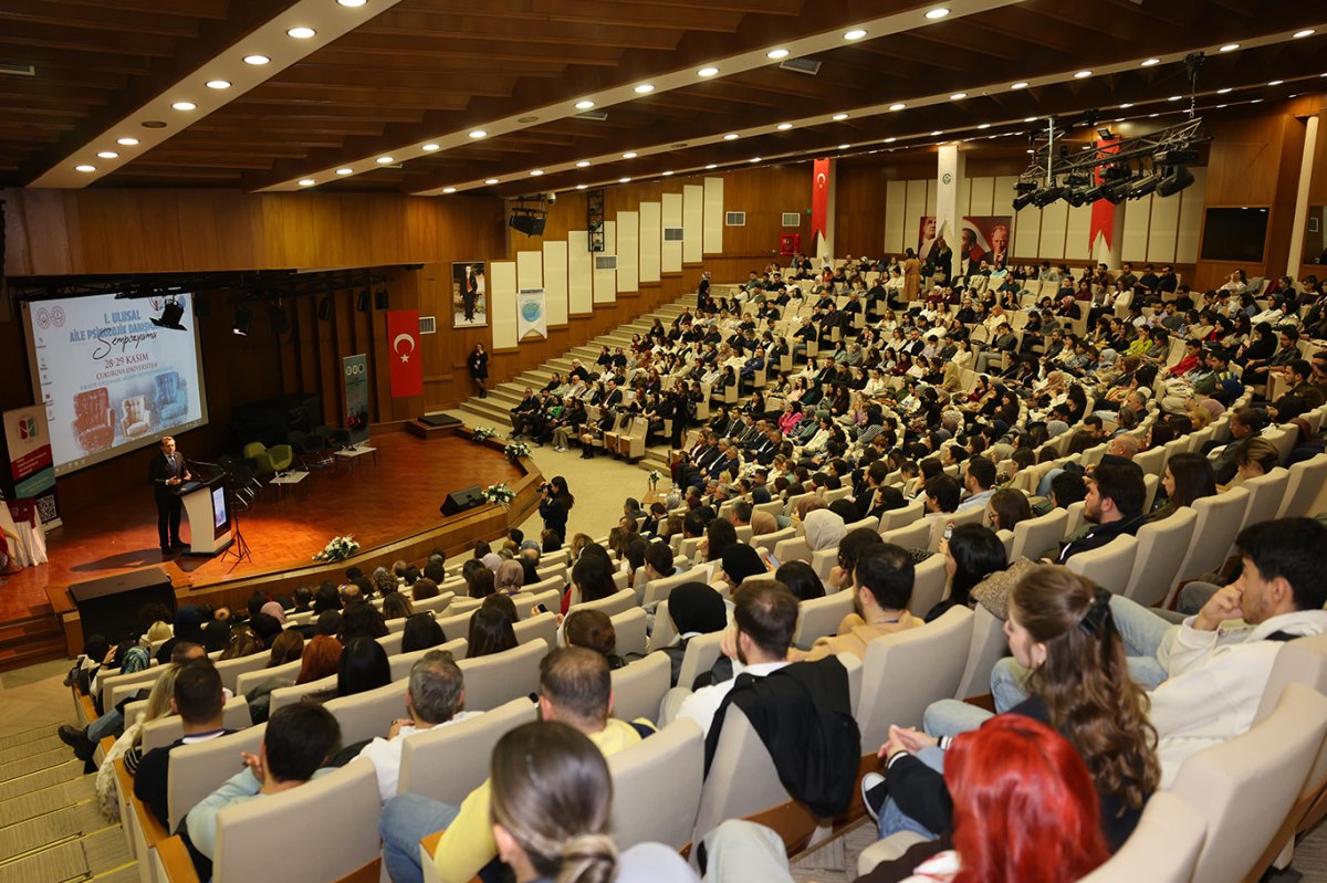 "I. Ulusal Aile Psikolojik Danışmanlığı Sempozyumu, Çukurova Üniversitesi ev sahipliğinde gerçekleştirildi