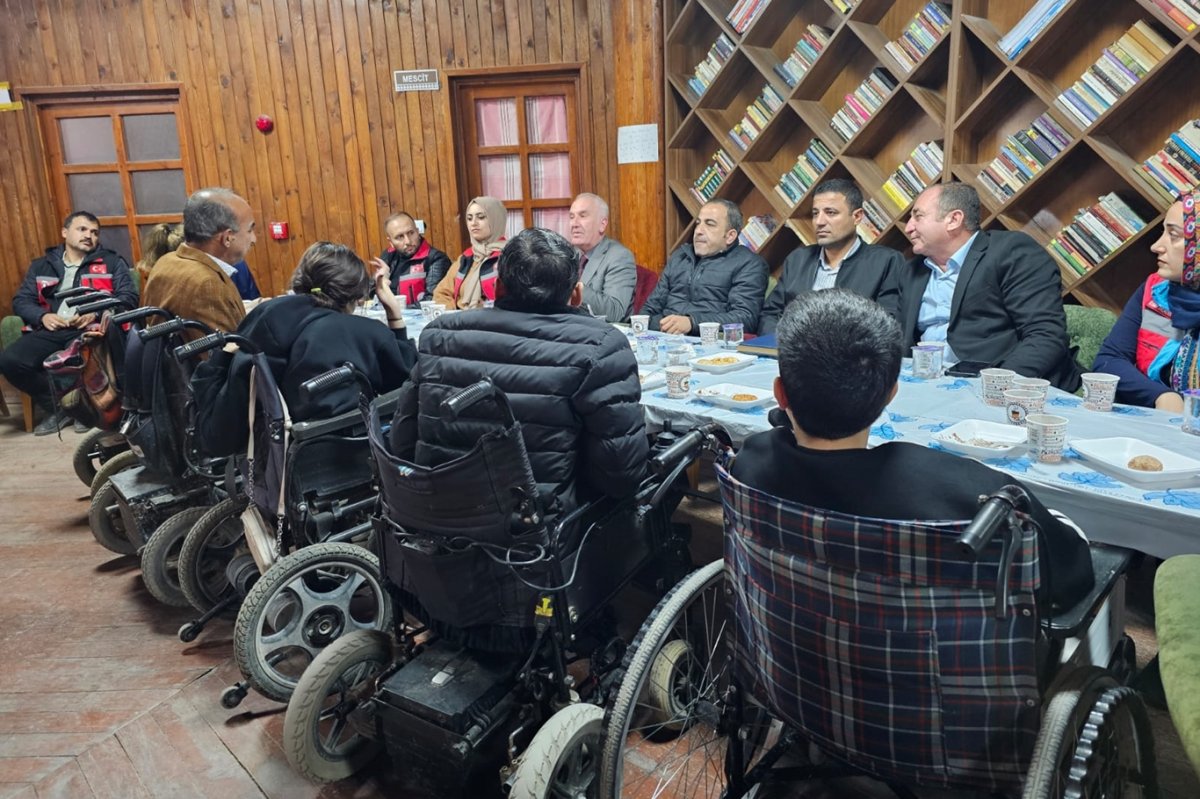 Şırnak'ta engelliler "kaynaşma" programında buluştu