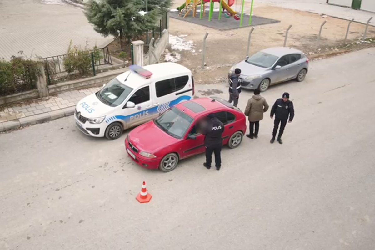 Malatya'da okul ve yurt çevrelerinde denetimler sürüyor