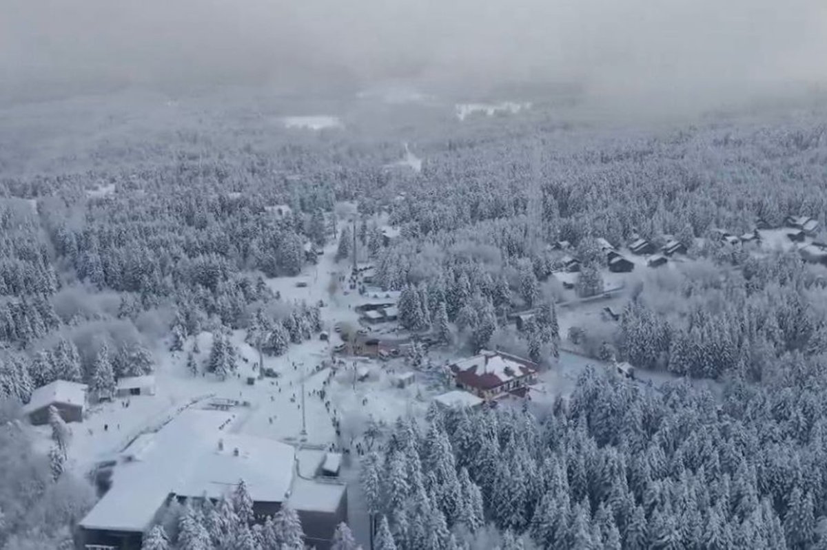 Kar yağışı, Uludağ'ın doğal güzelliklerini ortaya çıkardı