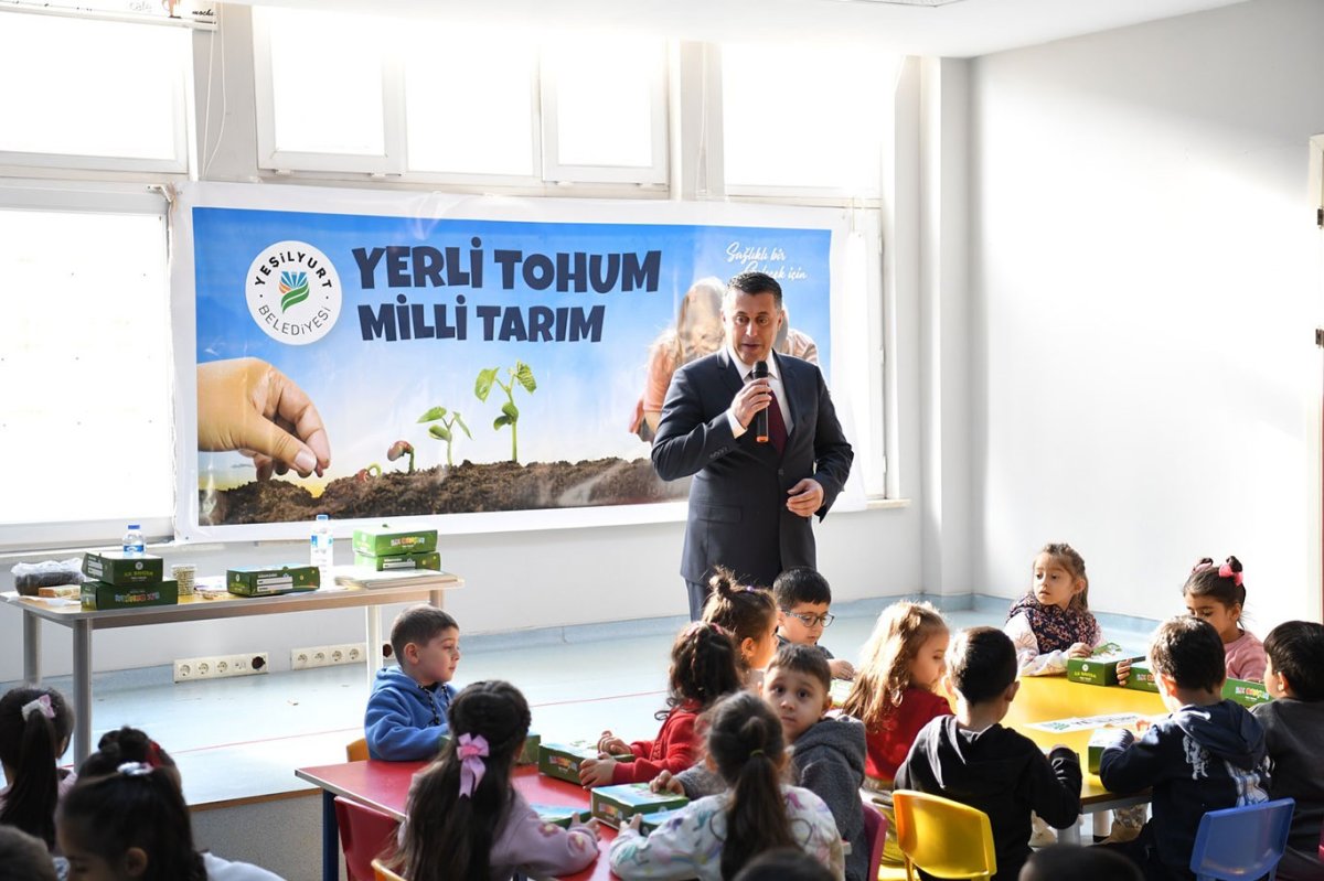 Yeşilyurt Belediyesi'nden minik öğrencilere özel etkinlik