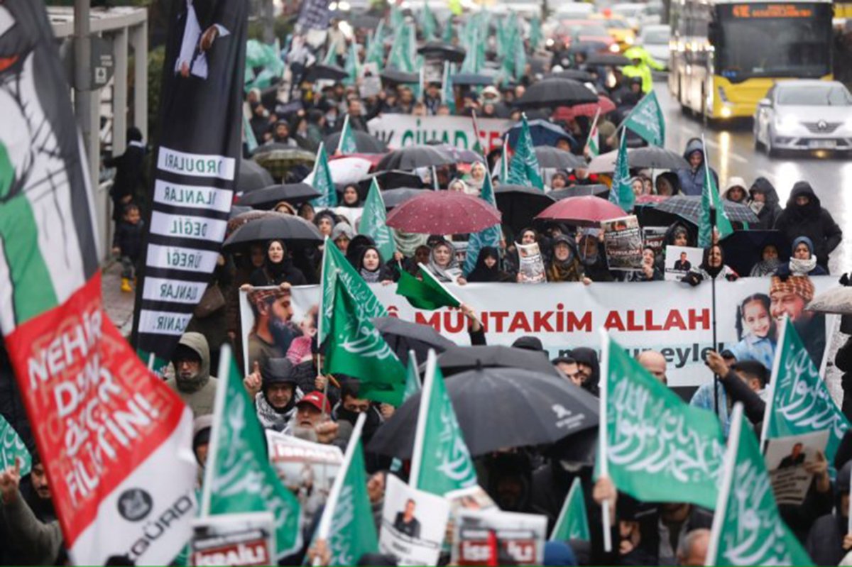 İstanbul'da "Gazze ile dayanışma" yürüyüşü