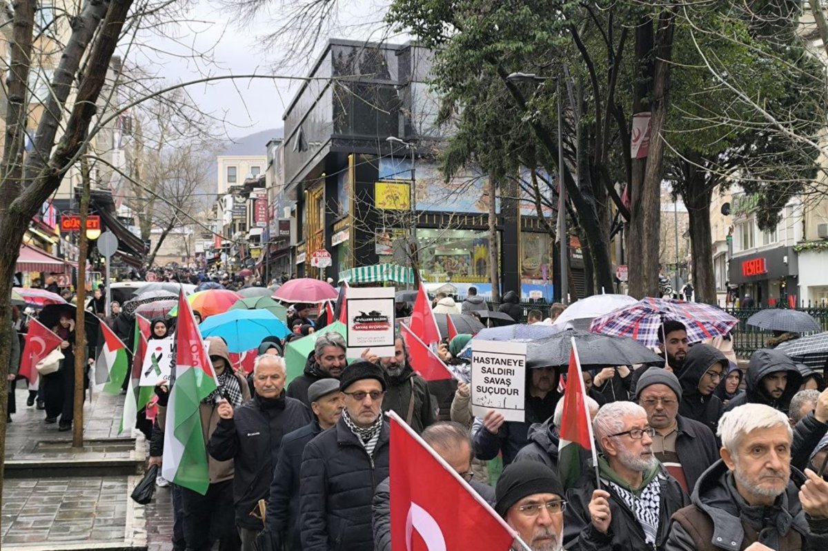 Bursa'da sağlık çalışanları, Dr. Hüsam Ebu Safiyye için uluslararası baskı çağrısı yaptı