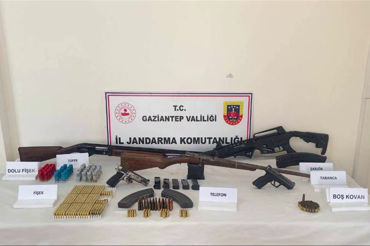 Gaziantep'te silah kaçakçılığı operasyonu: 5 gözaltı