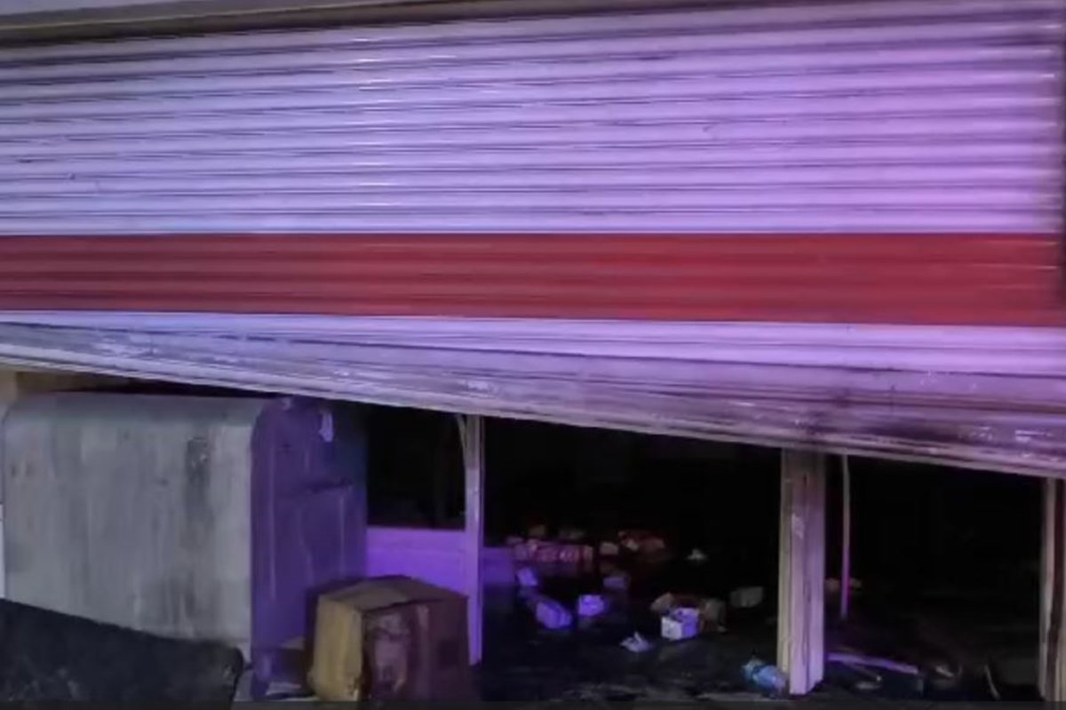Batman'da bir iş yerinde maddi hasarlı yangın