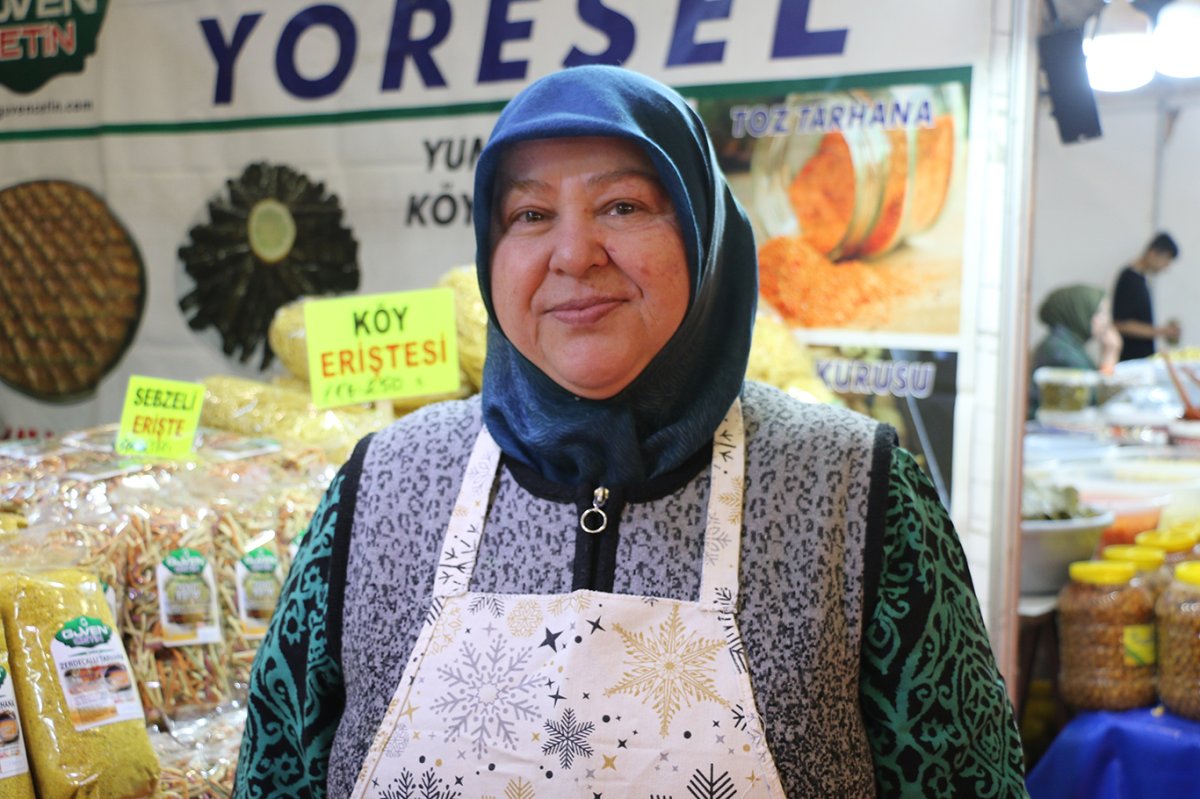 Yöresel ürünler fuarda yoğun ilgi gördü