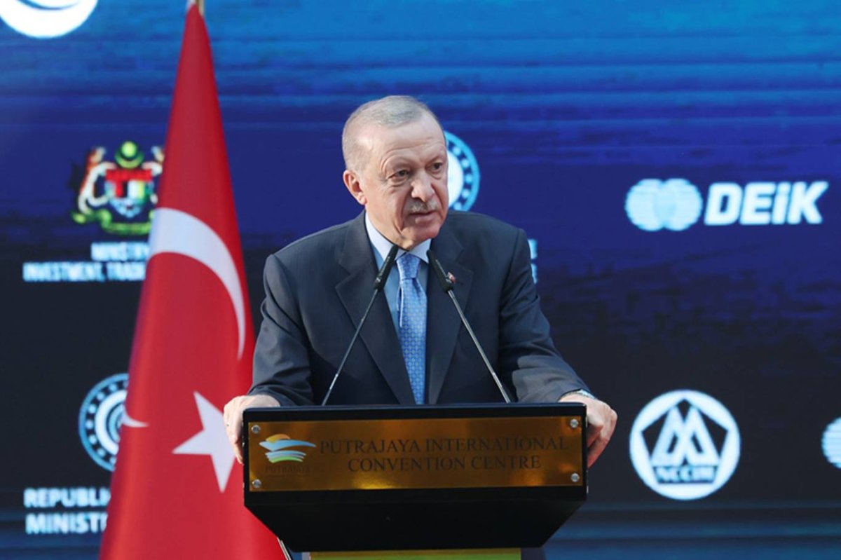 Cumhurbaşkanı Erdoğan: Malezya'yla birlikte İslami finansın gelişiminde öncü rol oynayabiliriz