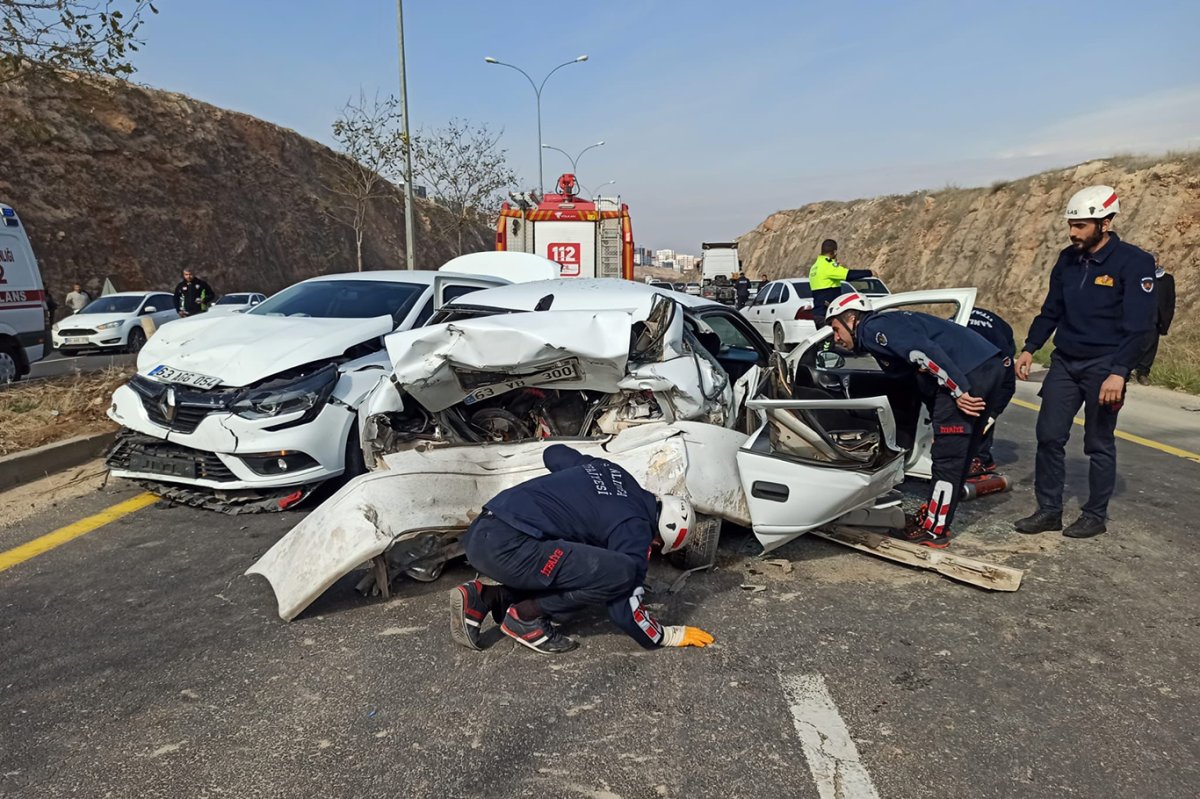 Şanlıurfa’da zincirleme trafik kazası: 6 yaralı