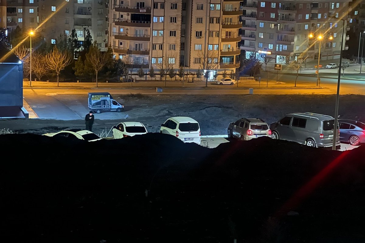 Batman'da mahalle sakinlerinden 