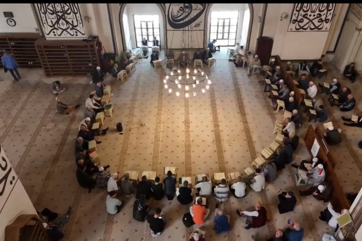 Bursa'da mukabele programlarına yoğun ilgi