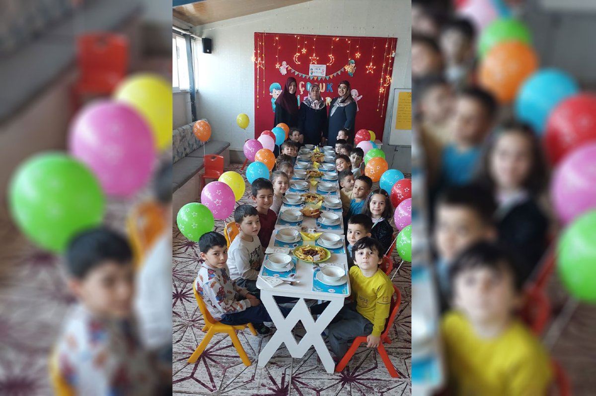 "Tekne orucu" tutan minikler toplu iftarda buluştu